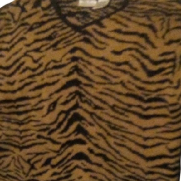 Kathy Lee Collection Animal Print XL Long Sleeve Sweater - Picture 4 of 9
